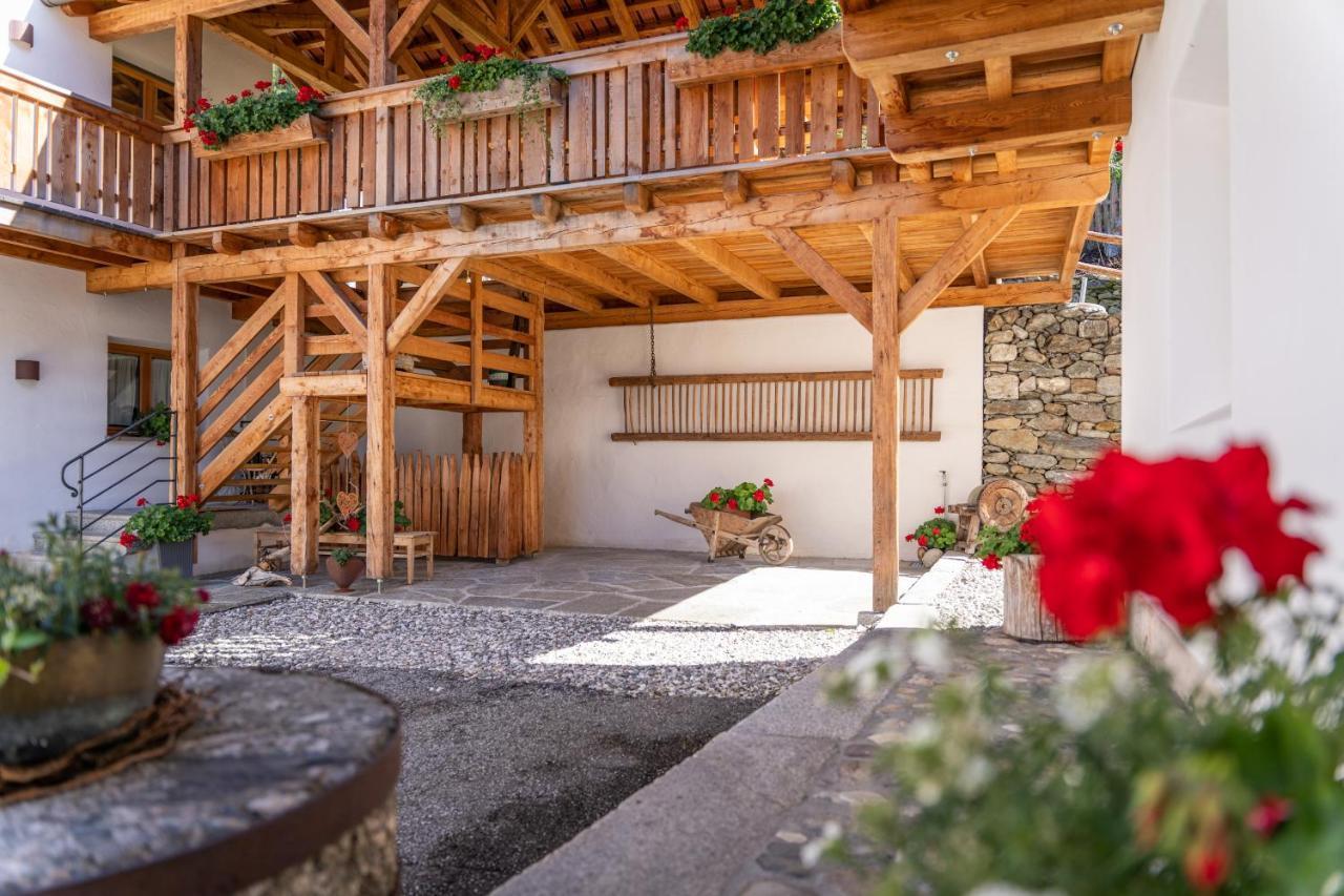 Weliserhof Brunico Exteriér fotografie